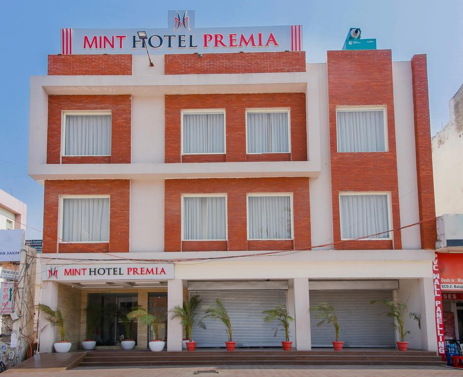 Mint Hotel Premia Chandigarh, Zirakpur Zewnętrze zdjęcie