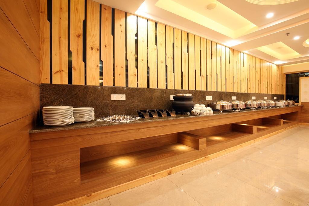 Mint Hotel Premia Chandigarh, Zirakpur Zewnętrze zdjęcie