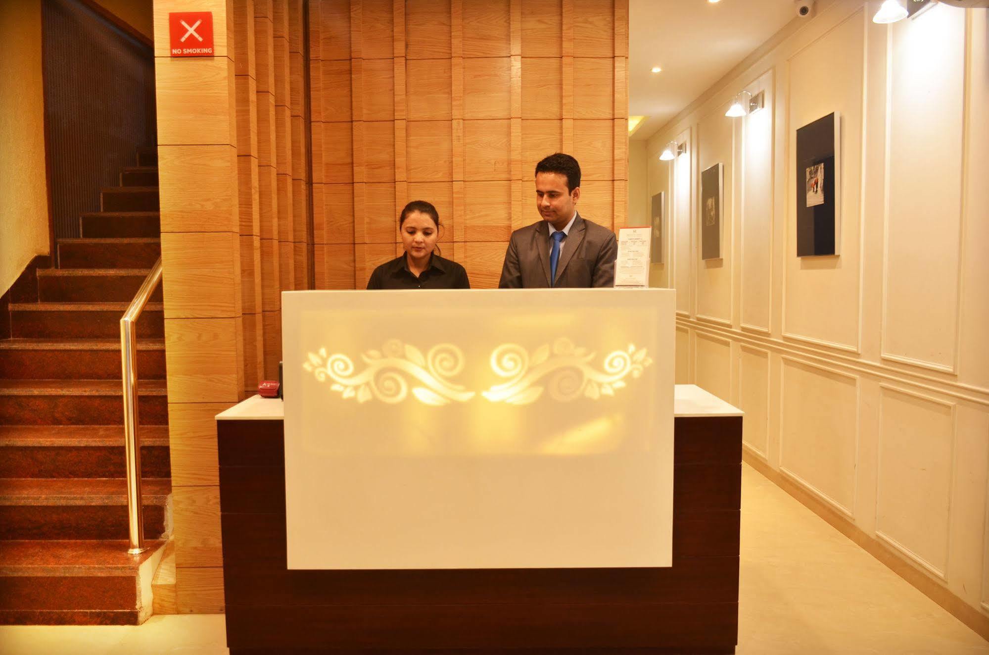 Mint Hotel Premia Chandigarh, Zirakpur Zewnętrze zdjęcie